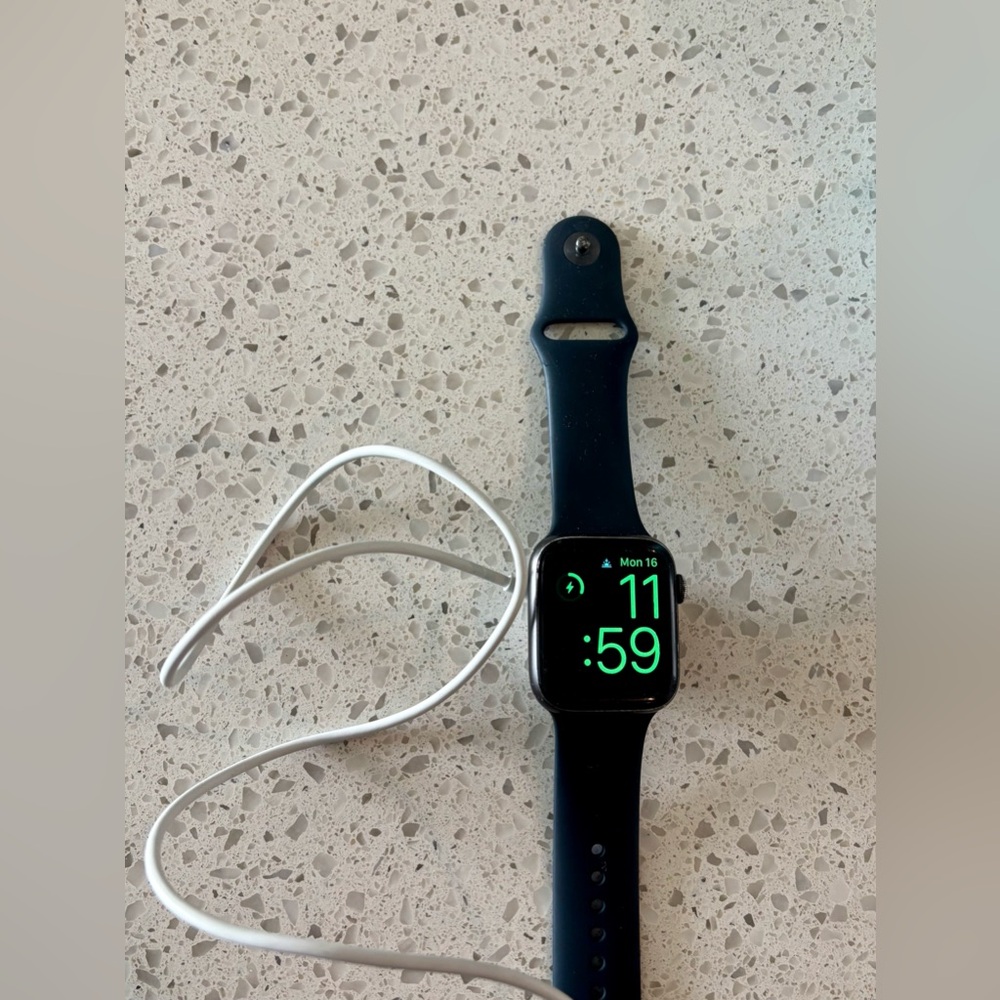 Apple Watch 44mm SE (3rd Gen)